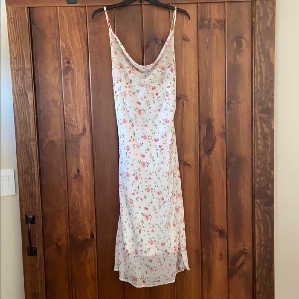 White and floral midi dress!